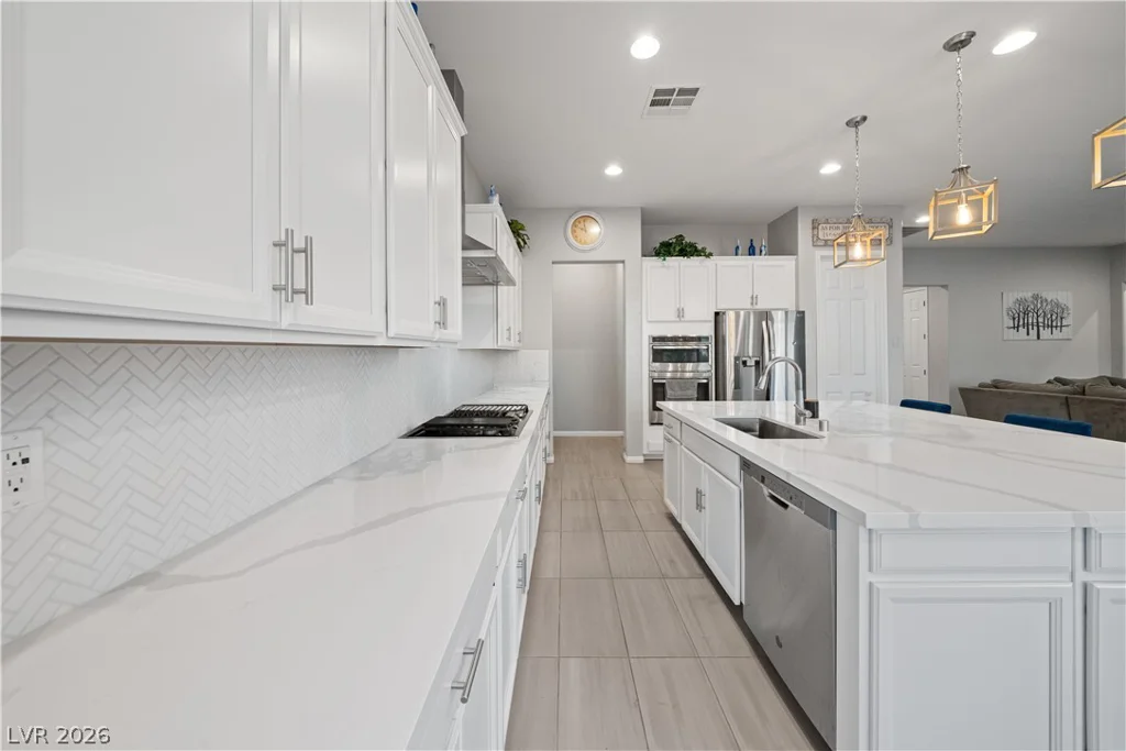 903 Jason Alexander, North Las Vegas, NV 89031
