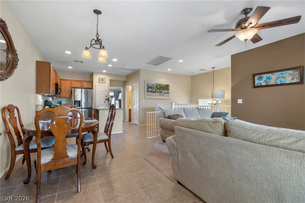 7872 Garden Rock, Las Vegas, NV 89149