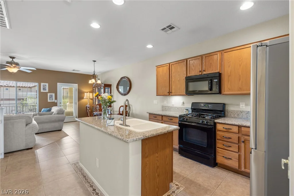 7872 Garden Rock, Las Vegas, NV 89149