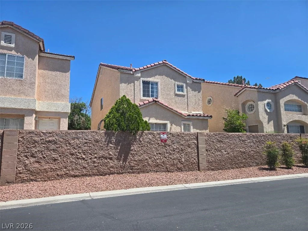 5367 Railroad Spikes, Las Vegas, NV 89118
