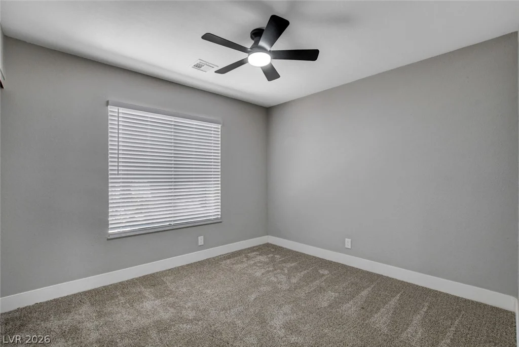 5134 Desert Inn, Las Vegas, NV 89146
