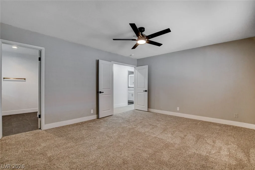 5134 Desert Inn, Las Vegas, NV 89146
