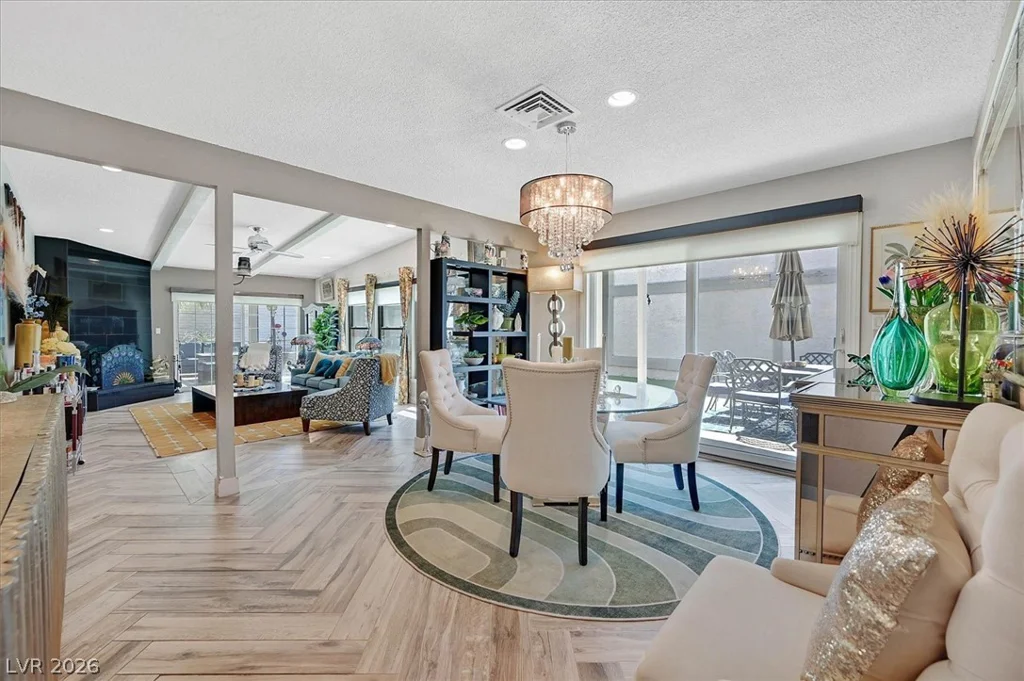 3305 Plaza Del Paz, Las Vegas, NV 89102