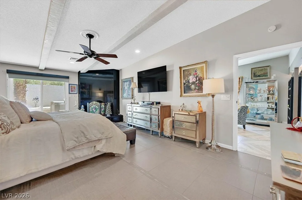 3305 Plaza Del Paz, Las Vegas, NV 89102