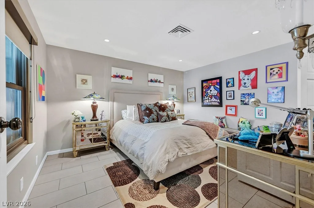 3305 Plaza Del Paz, Las Vegas, NV 89102