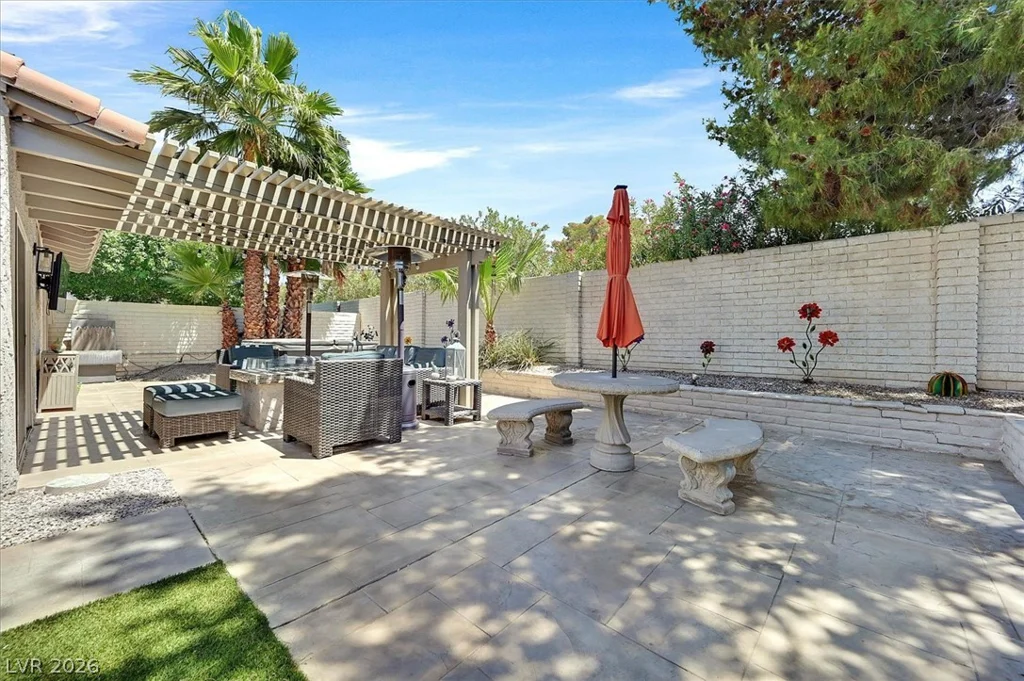 3305 Plaza Del Paz, Las Vegas, NV 89102