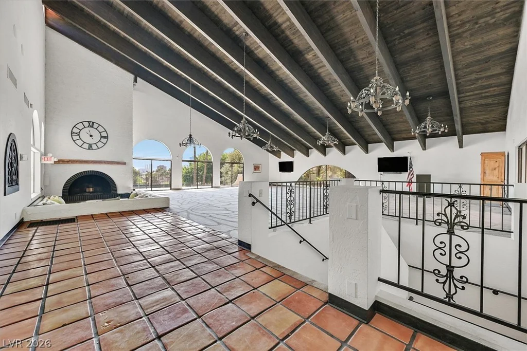 3305 Plaza Del Paz, Las Vegas, NV 89102