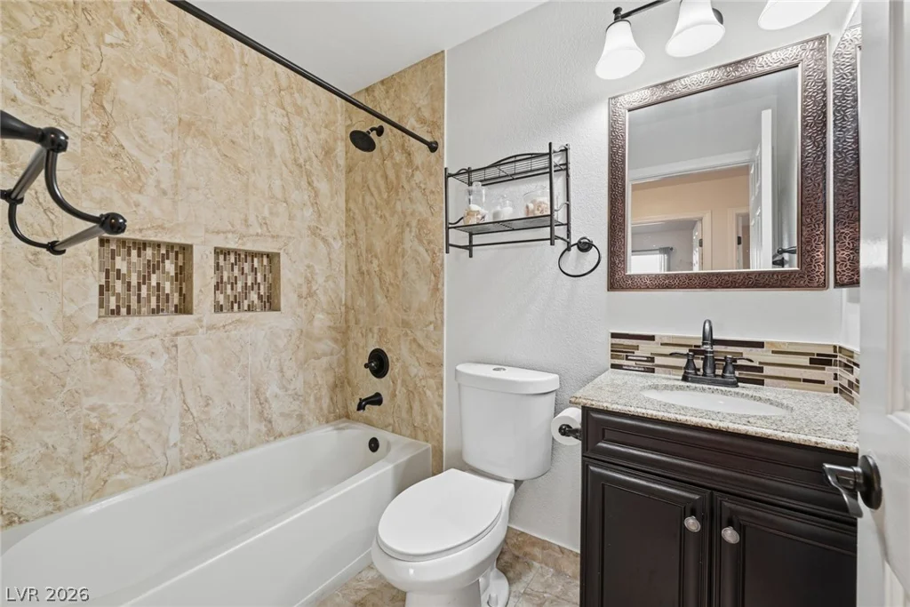 8121 Dolphin Landing, Las Vegas, NV 89128