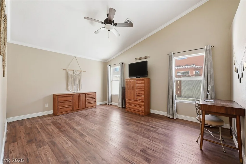 8121 Dolphin Landing, Las Vegas, NV 89128