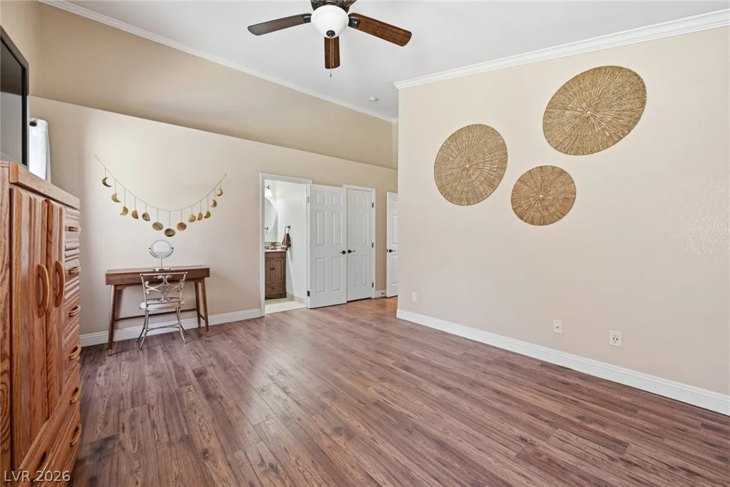 8121 Dolphin Landing, Las Vegas, NV 89128
