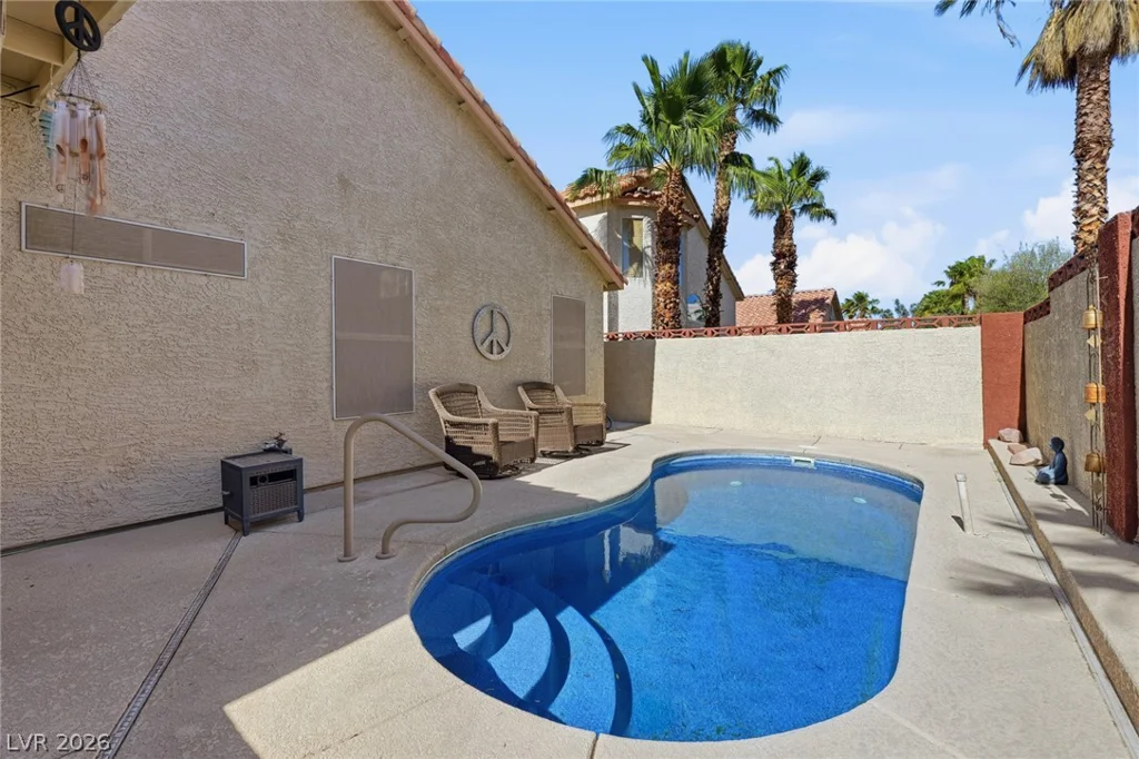 8121 Dolphin Landing, Las Vegas, NV 89128