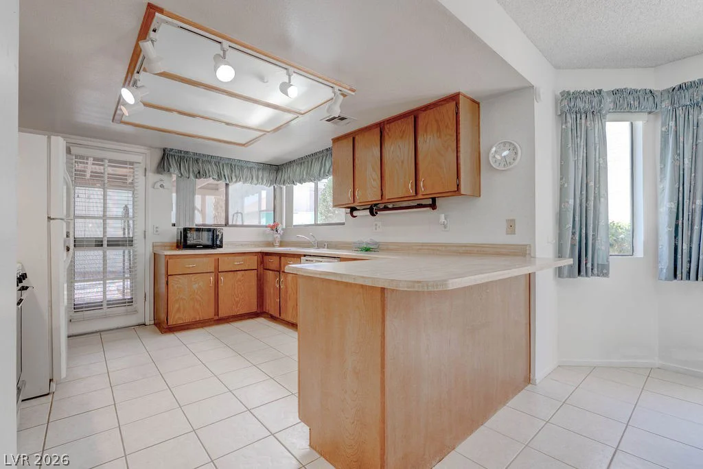 112 Kathy, Las Vegas, NV 89145