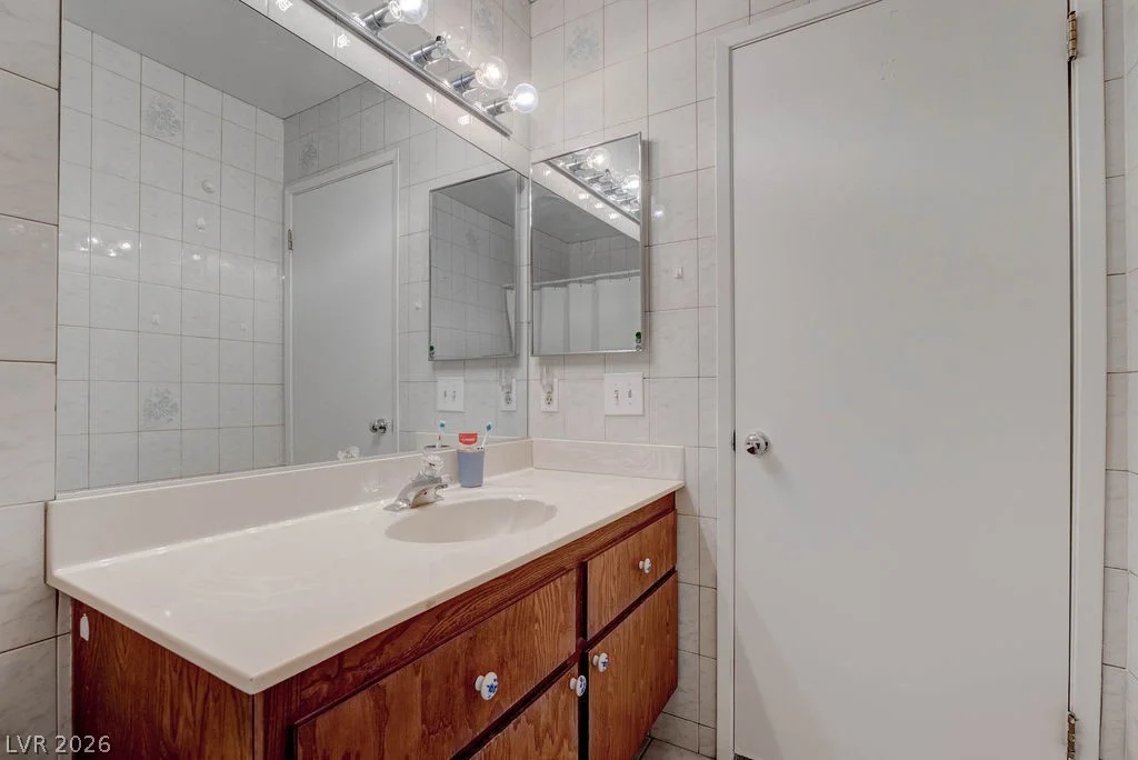 112 Kathy, Las Vegas, NV 89145