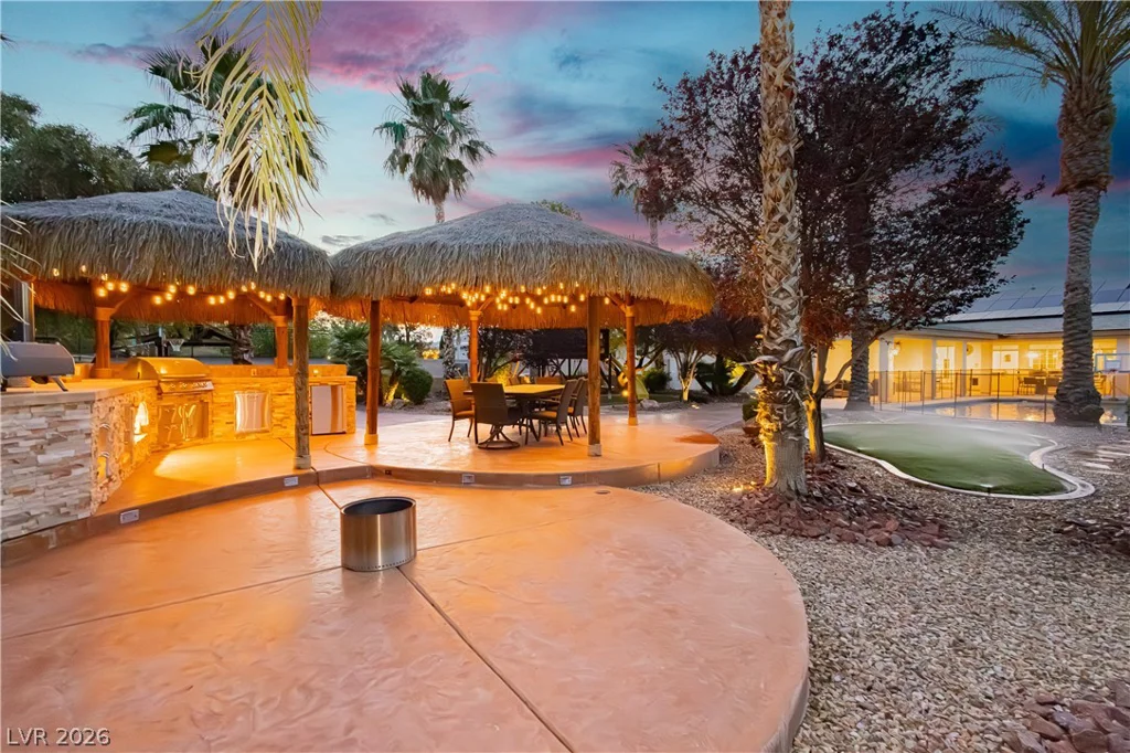 5905 Castleberry Peak, Las Vegas, NV 89131