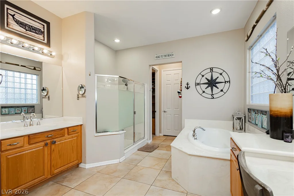 5905 Castleberry Peak, Las Vegas, NV 89131