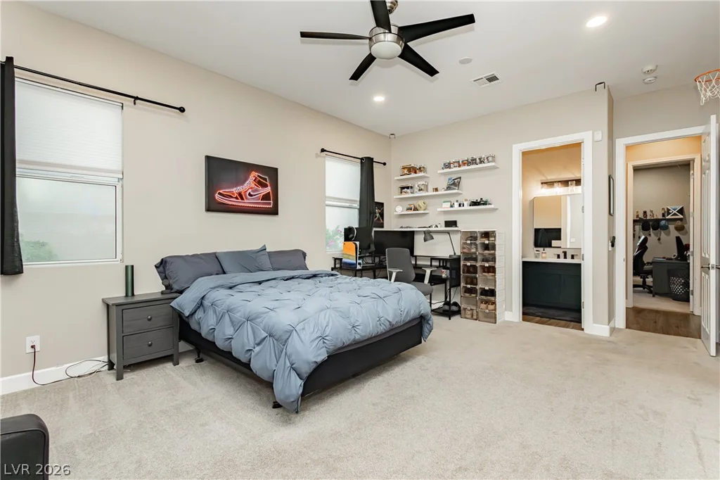 5905 Castleberry Peak, Las Vegas, NV 89131