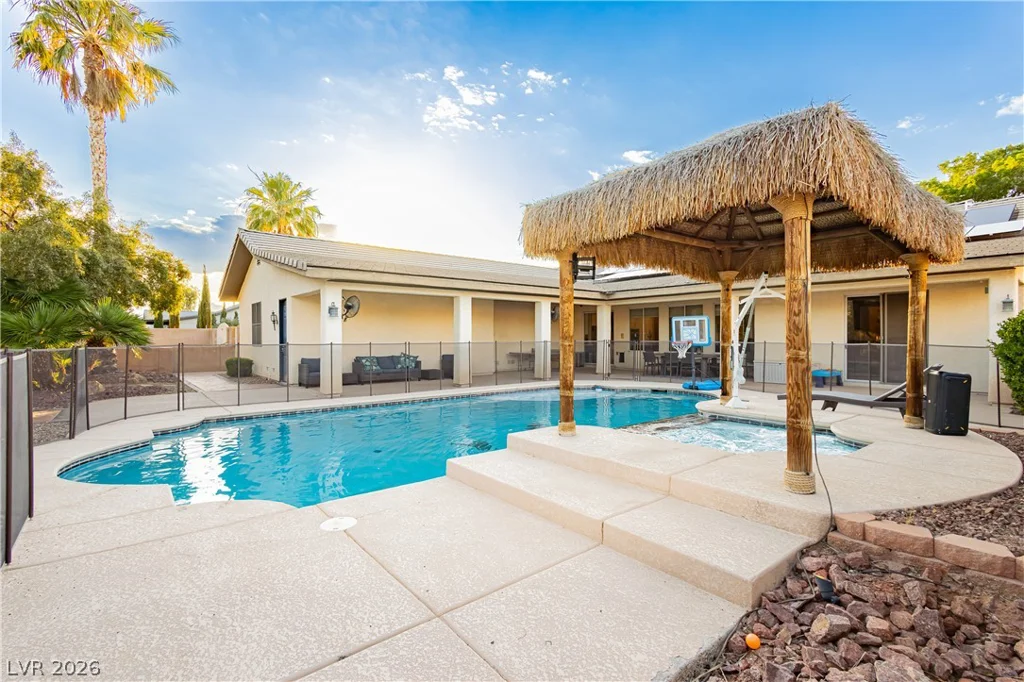 5905 Castleberry Peak, Las Vegas, NV 89131