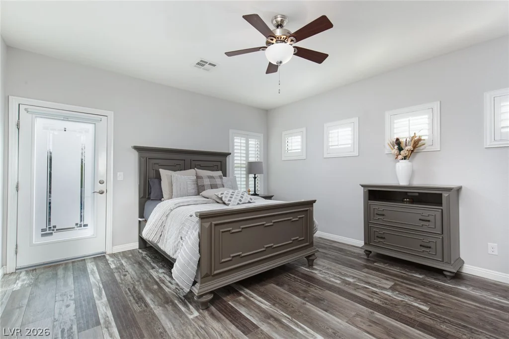 8465 Spirit Vale, Las Vegas, NV 89117