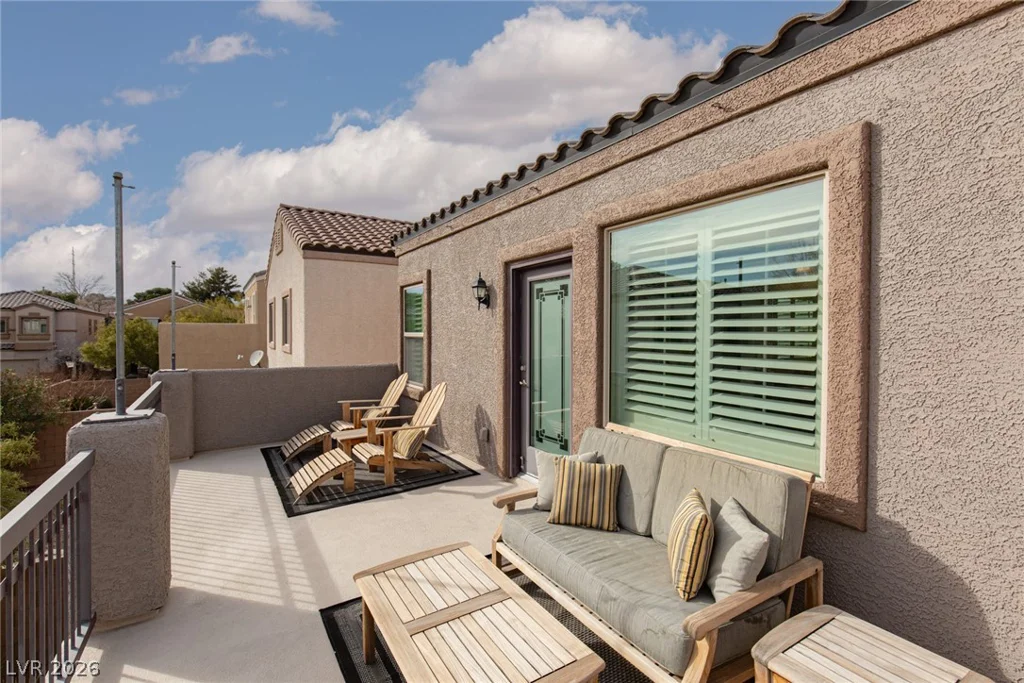 8465 Spirit Vale, Las Vegas, NV 89117