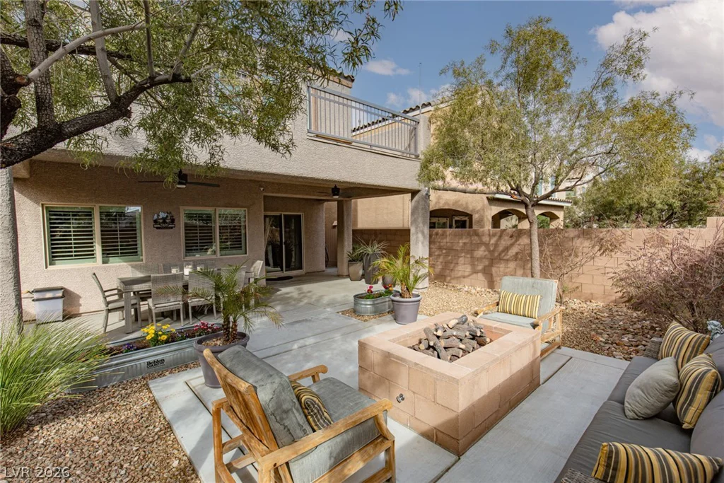 8465 Spirit Vale, Las Vegas, NV 89117