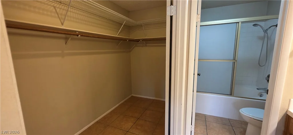 3205 Shallow Point, Las Vegas, NV 89117