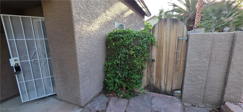 3205 Shallow Point, Las Vegas, NV 89117