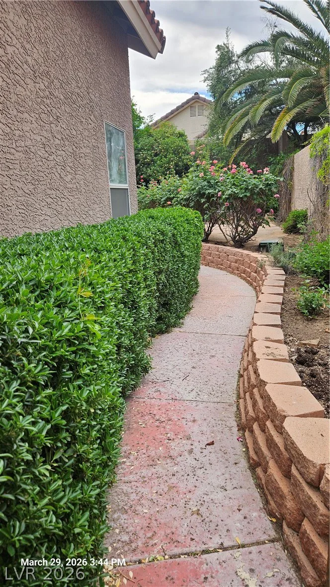 3205 Shallow Point, Las Vegas, NV 89117