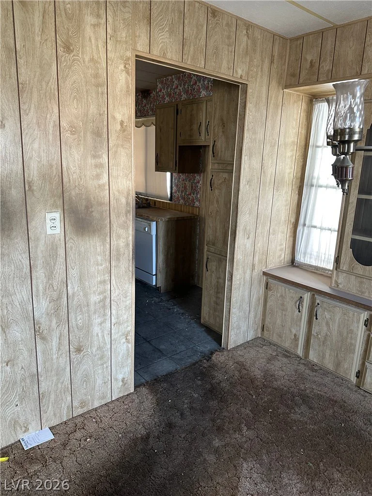 4637 Royal Ridge, Las Vegas, NV 89103