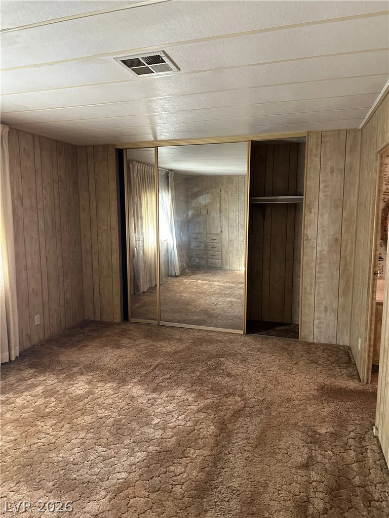 4637 Royal Ridge, Las Vegas, NV 89103