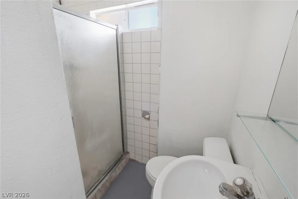 3220 Reynolds, North Las Vegas, NV 89030