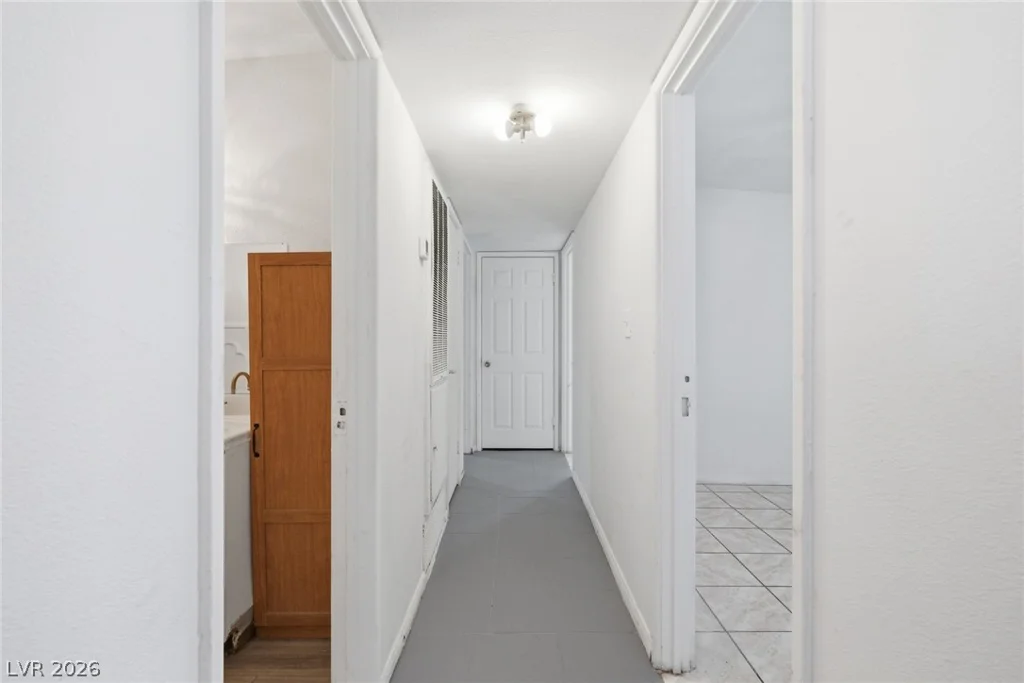 3220 Reynolds, North Las Vegas, NV 89030