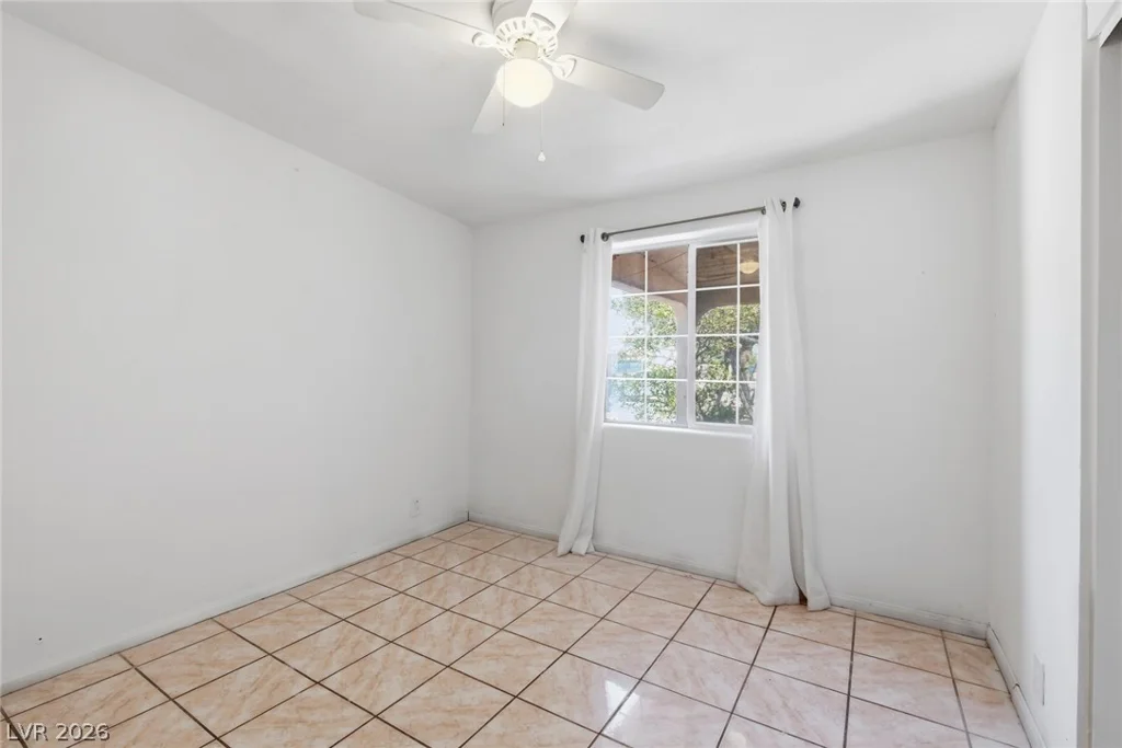 3220 Reynolds, North Las Vegas, NV 89030