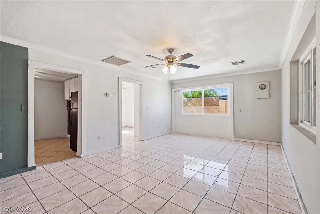 3220 Reynolds, North Las Vegas, NV 89030