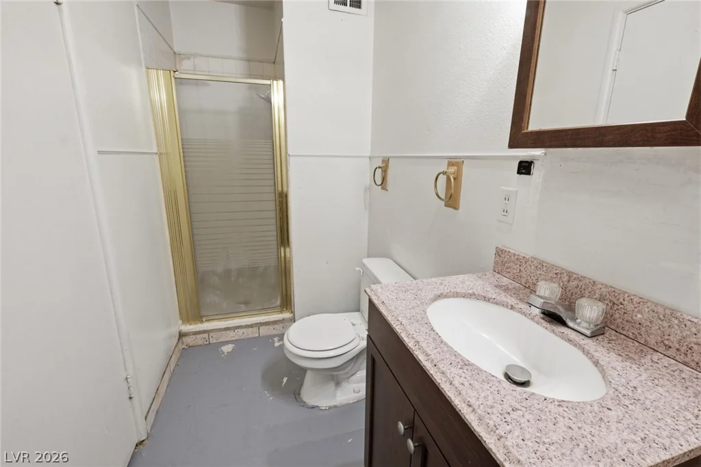 3220 Reynolds, North Las Vegas, NV 89030