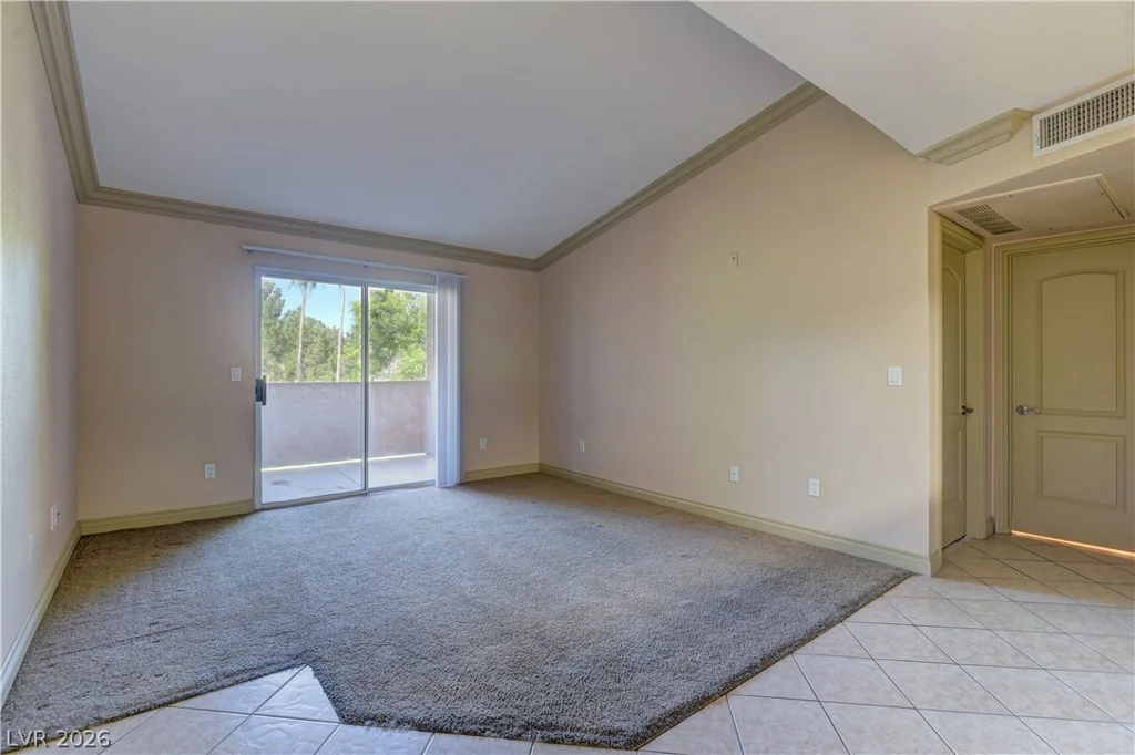 1150 Buffalo, Las Vegas, NV 89128