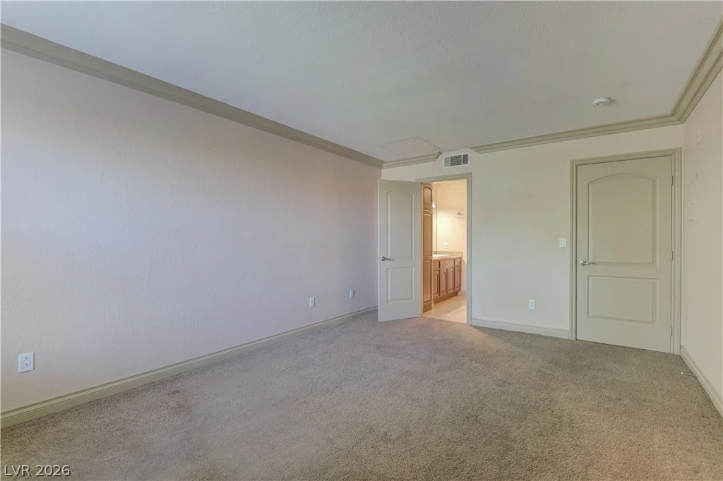 1150 Buffalo, Las Vegas, NV 89128