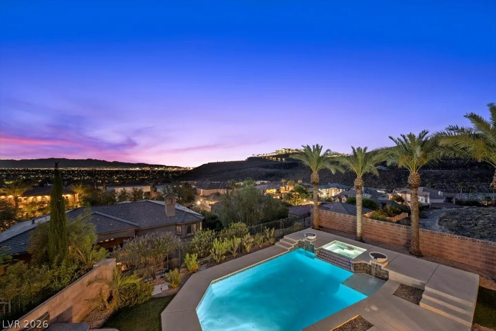 775 Clove, Henderson, NV 89012