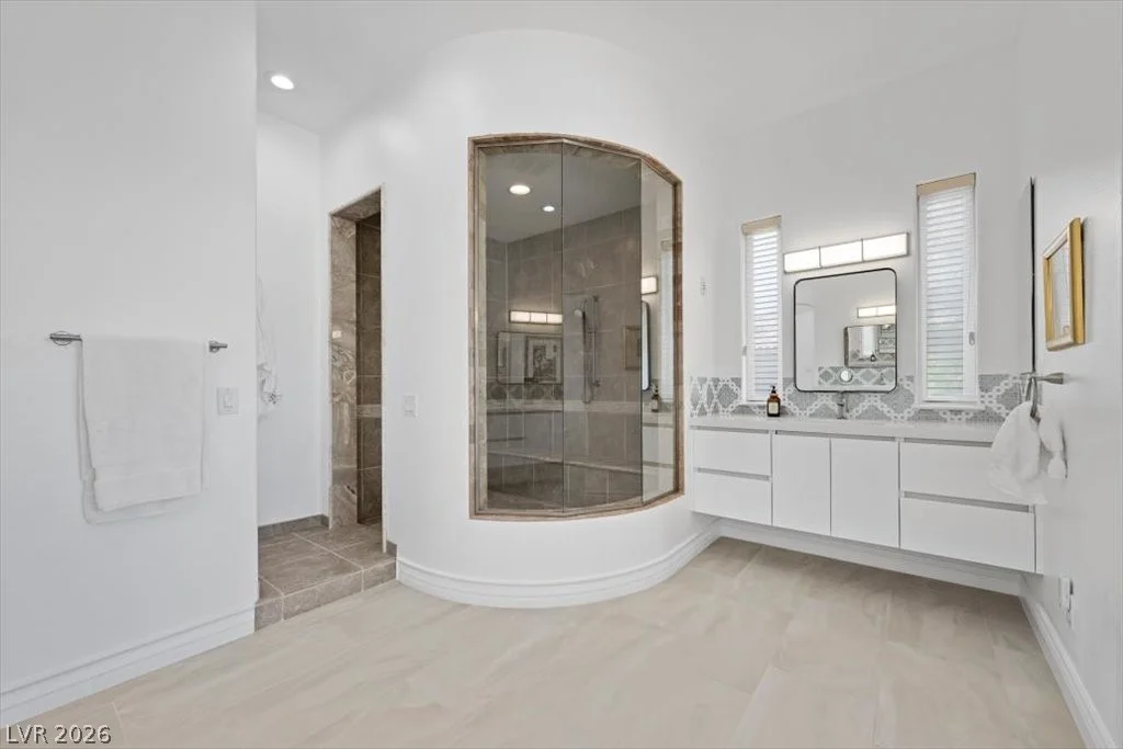 775 Clove, Henderson, NV 89012