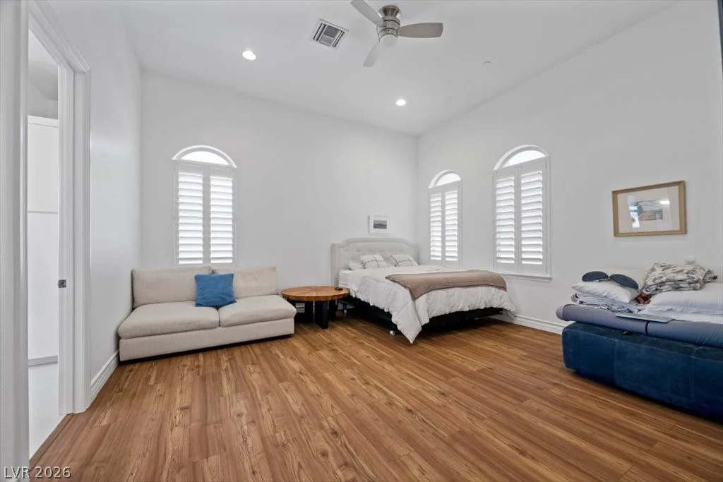 775 Clove, Henderson, NV 89012