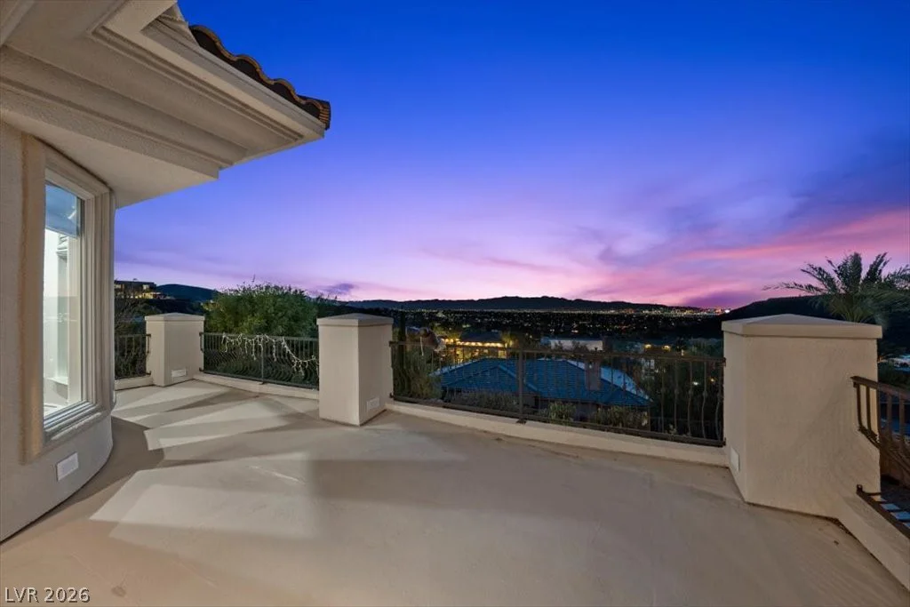 775 Clove, Henderson, NV 89012