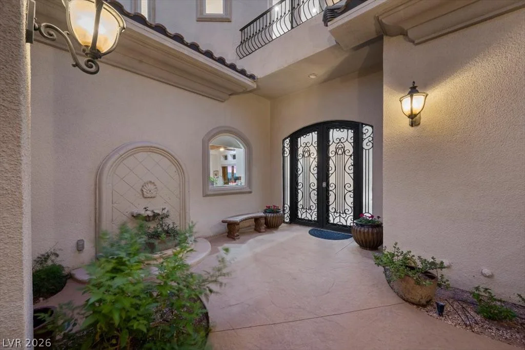 775 Clove, Henderson, NV 89012