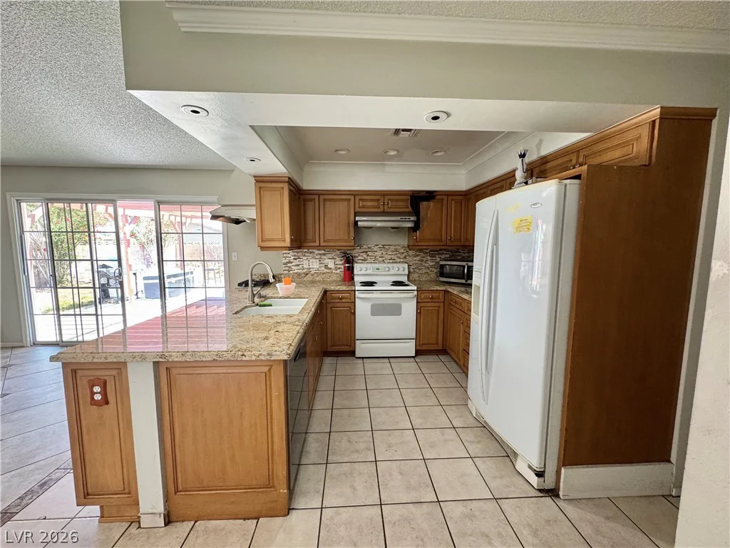 4064 Spitze, Las Vegas, NV 89103