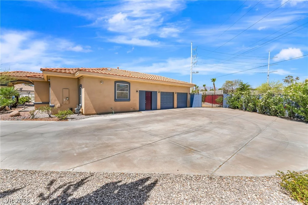 1301 Marina Del Rey, Las Vegas, NV 89117