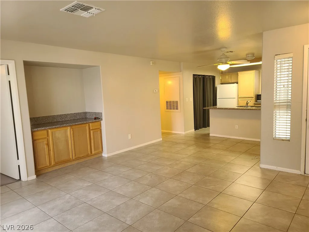 3125 Buffalo, Las Vegas, NV 89128