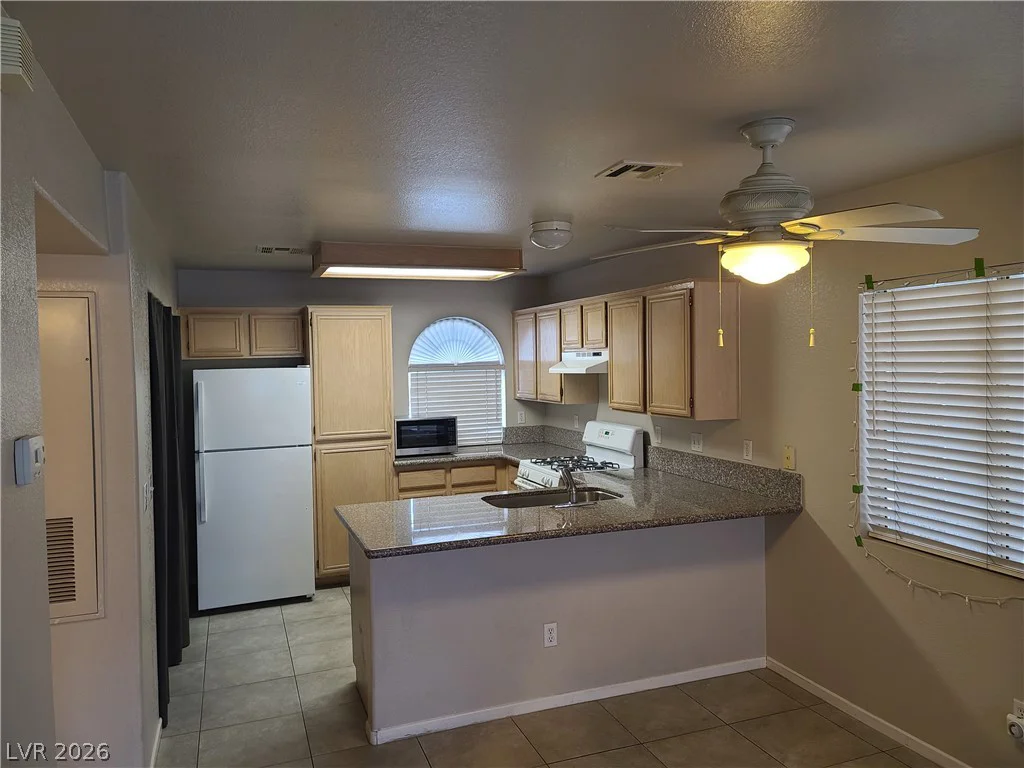 3125 Buffalo, Las Vegas, NV 89128