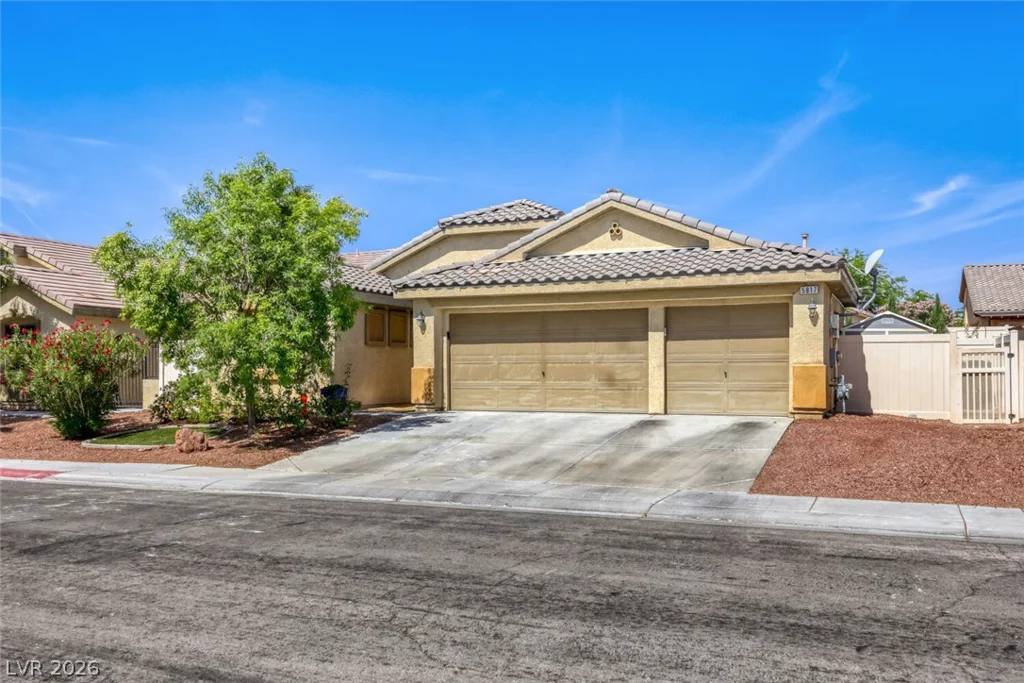 5817 Hawkeye Bell, North Las Vegas, NV 89081