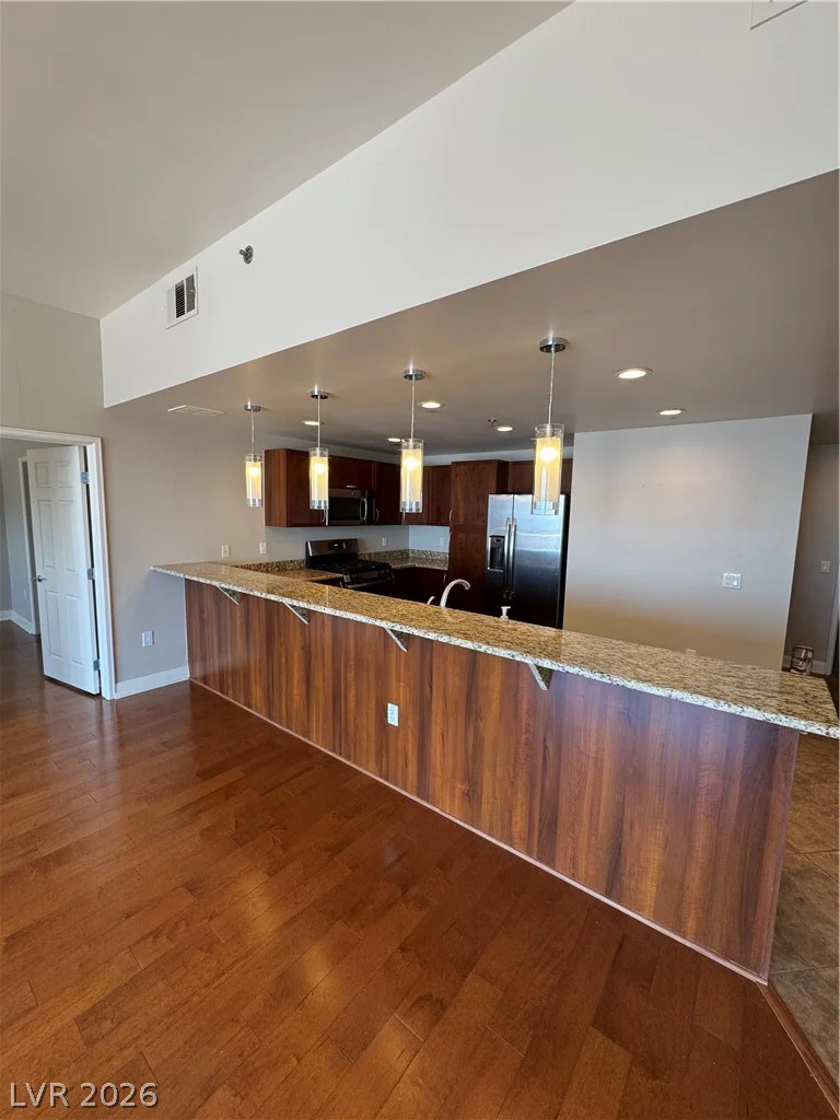 150 Las Vegas, Las Vegas, NV 89101