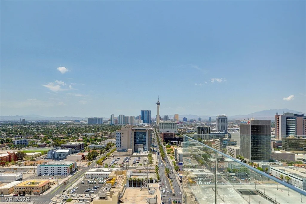 150 Las Vegas, Las Vegas, NV 89101