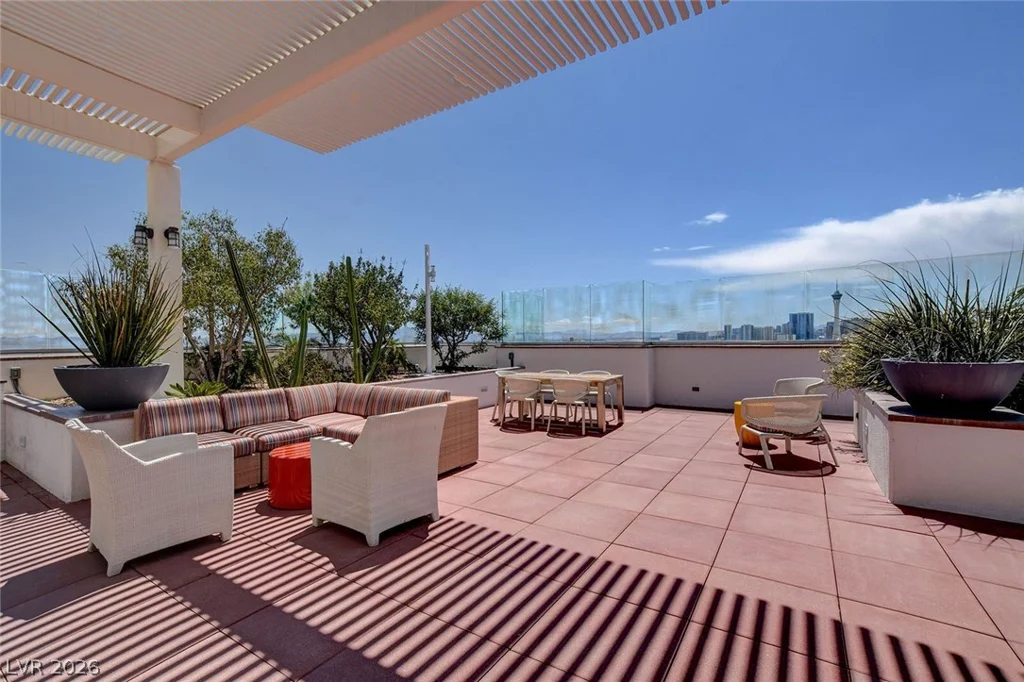 150 Las Vegas, Las Vegas, NV 89101