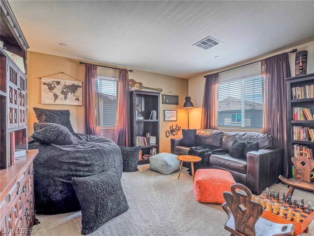 7002 Midnight Bronze, North Las Vegas, NV 89086